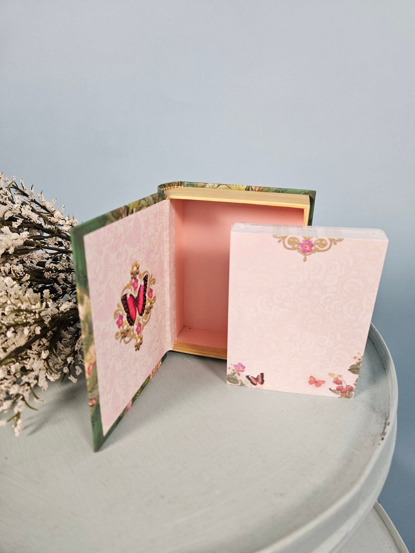 Vintage Style Mini Book Hidden Notes - Green