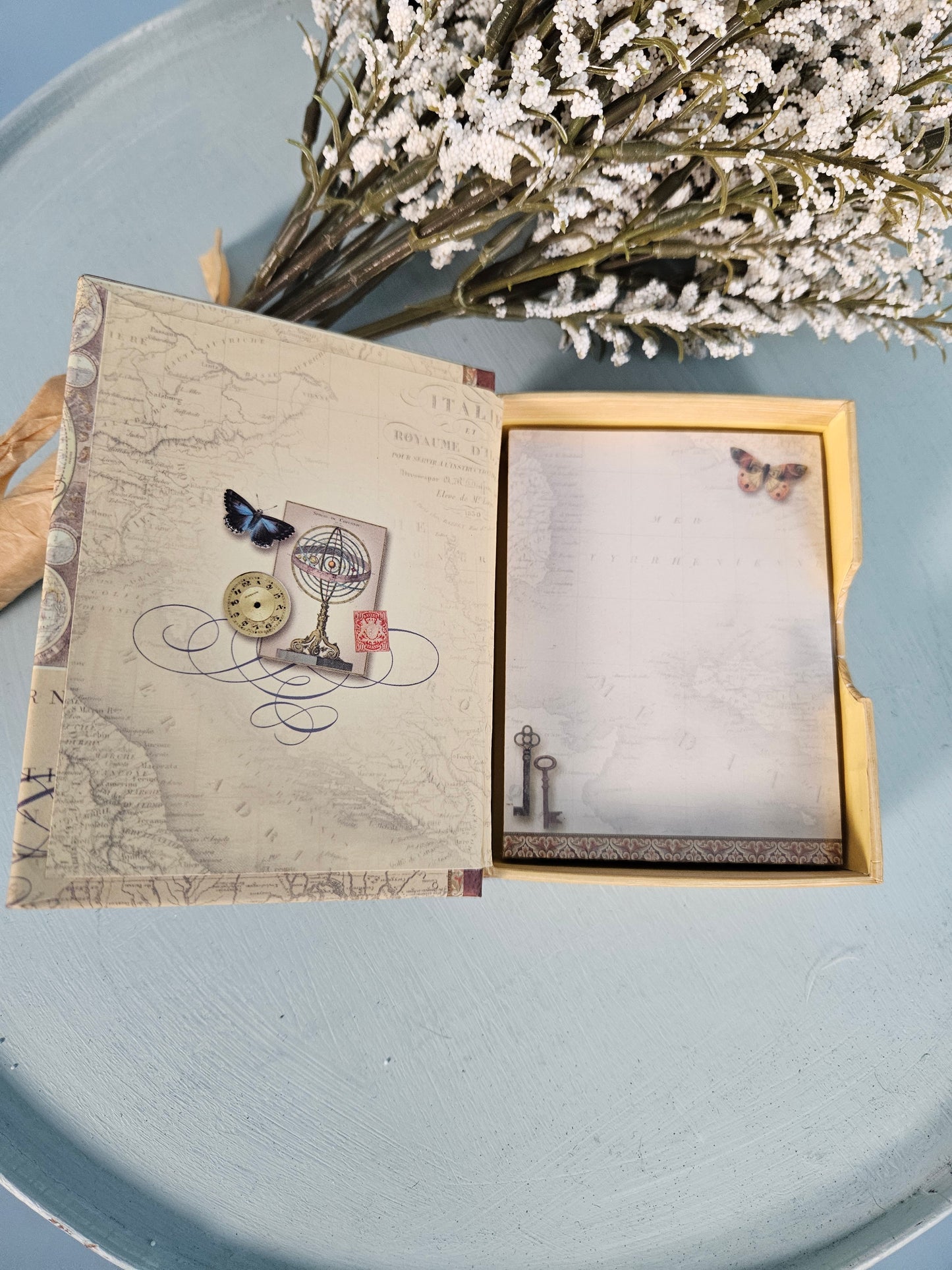 Vintage Style Mini Book Hidden Notes - Tan