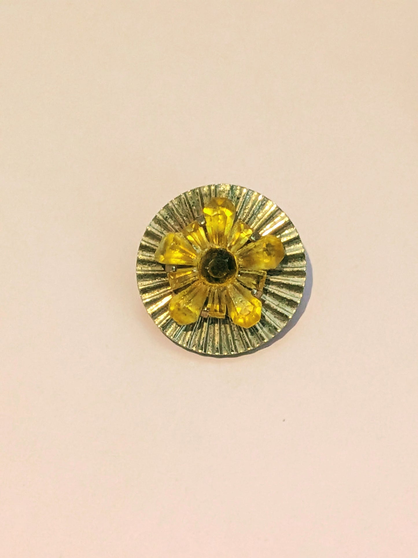Vintage 1950s-1960s Golden Starburst Flower Earrings
