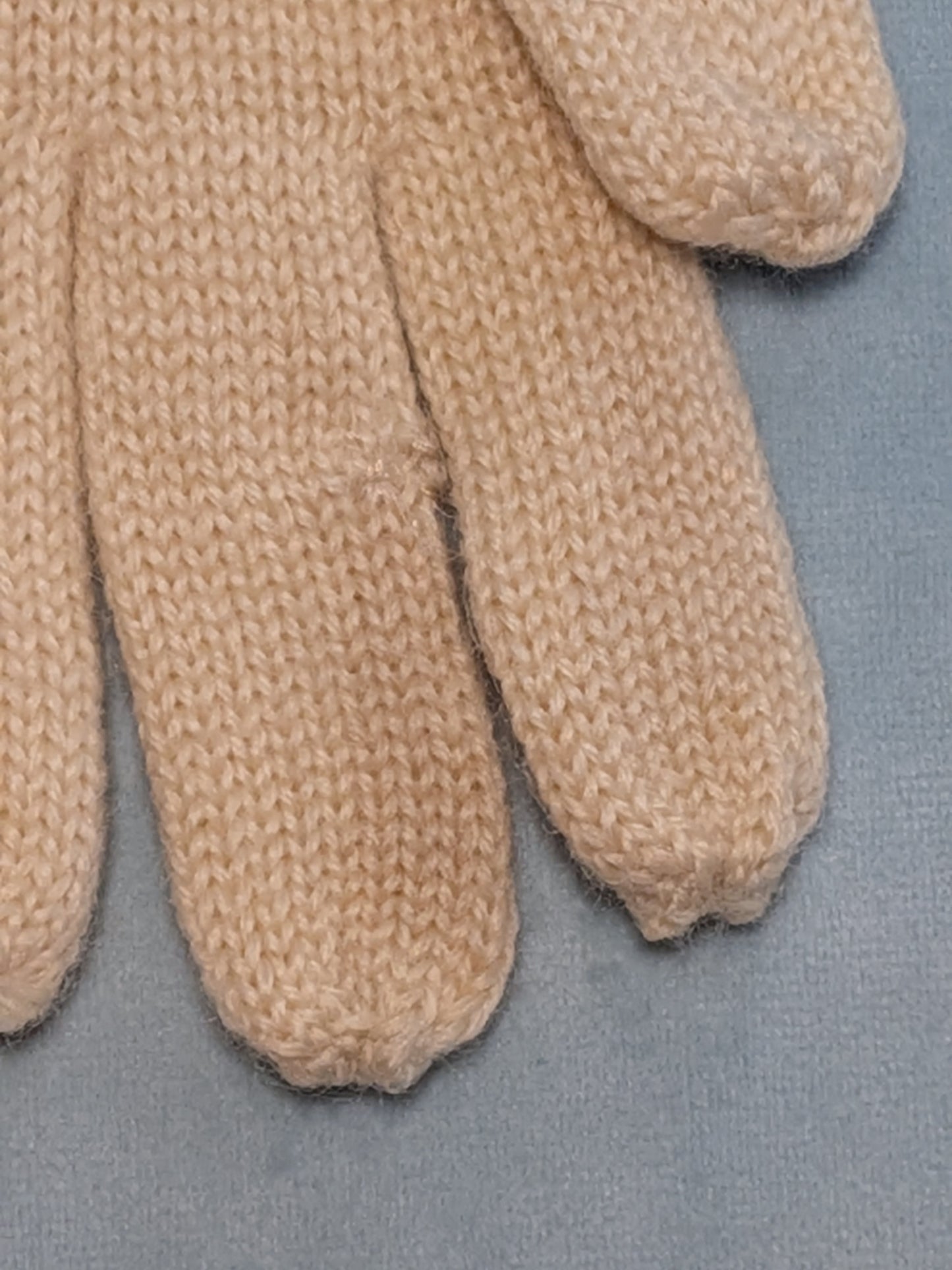 Vintage 1950s Beige Knitted Gloves- Open Weave Wrist Detail