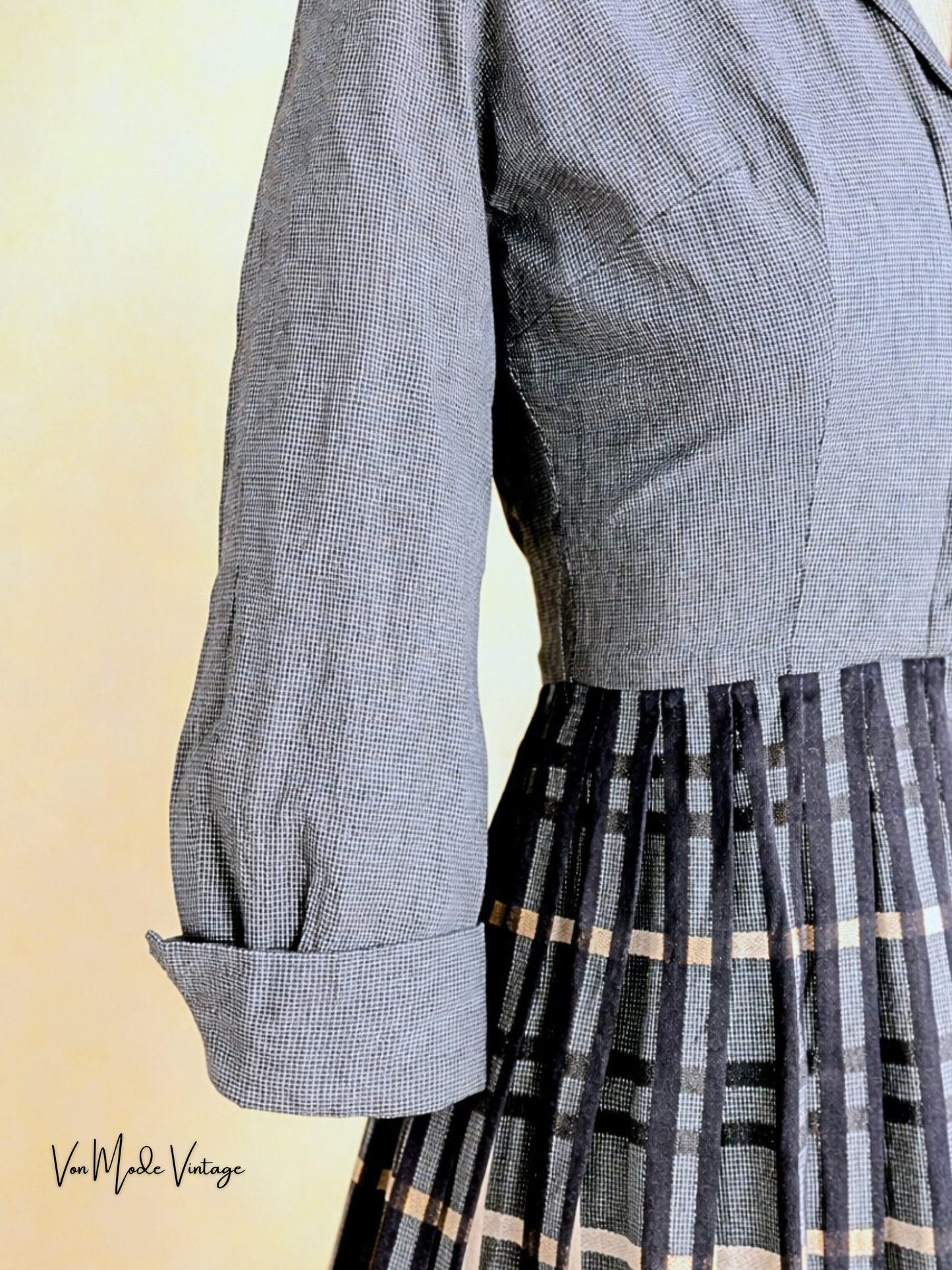 Vintage 1950s Jerell Jr. Gray Plaid Shirtwaist Dress