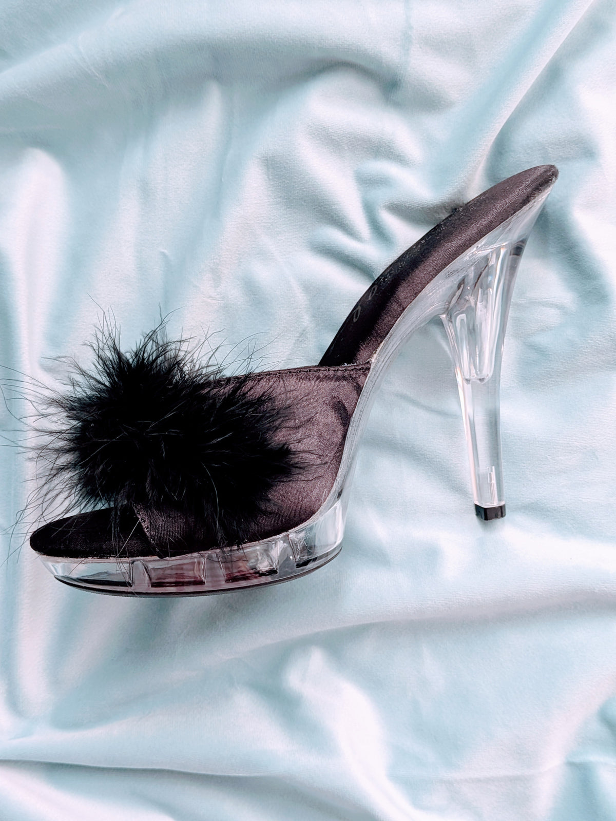 "Ellie" Black Marabou & Clear Lucite Mules
