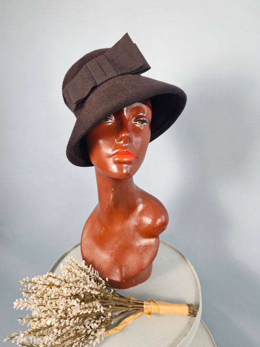 1950s-1960s Michell Black Lampshade Hat