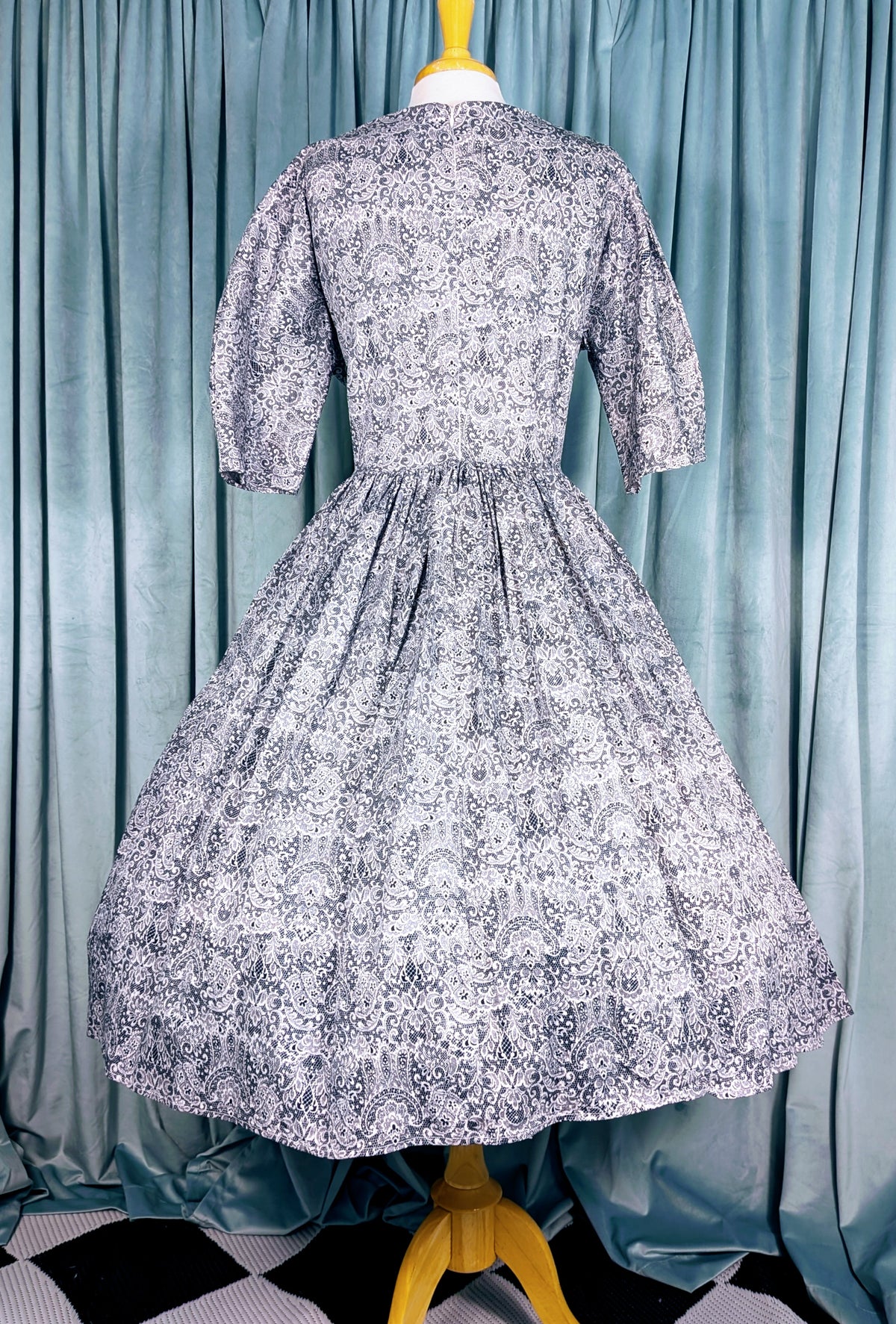Unique Vintage 1950s Style Black & White Lace Effect Fit & Flare Frock