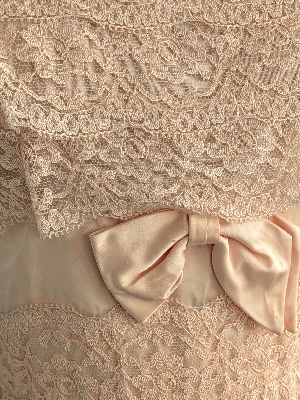 Vintage Mid-Century Pale Peach Lace Pencil Dress