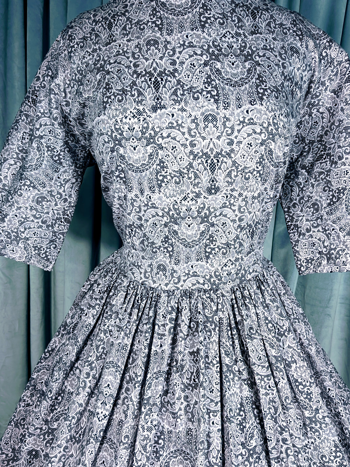 Unique Vintage 1950s Style Black & White Lace Effect Fit & Flare Frock