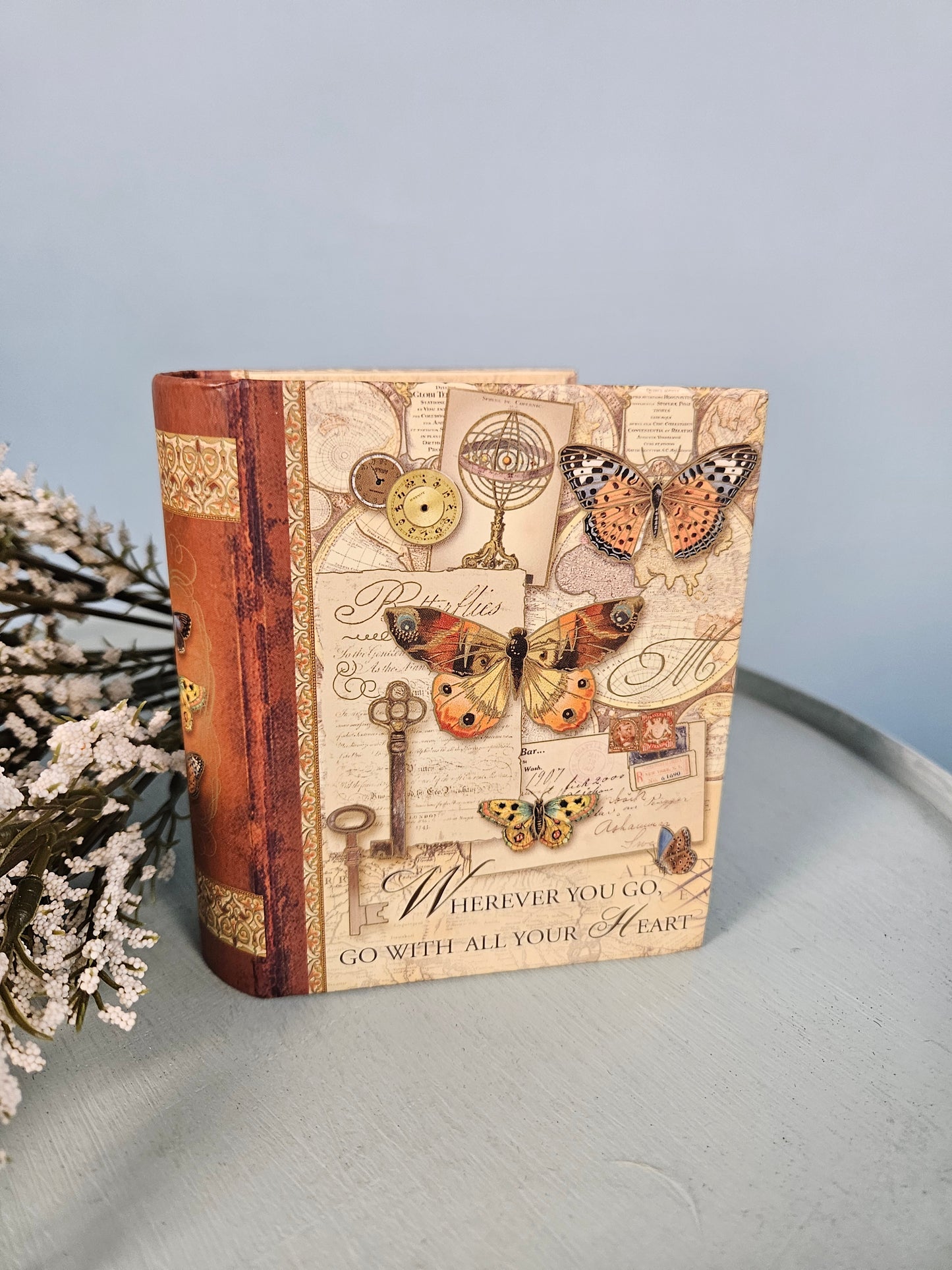 Vintage Style Mini Book Hidden Notes - Tan